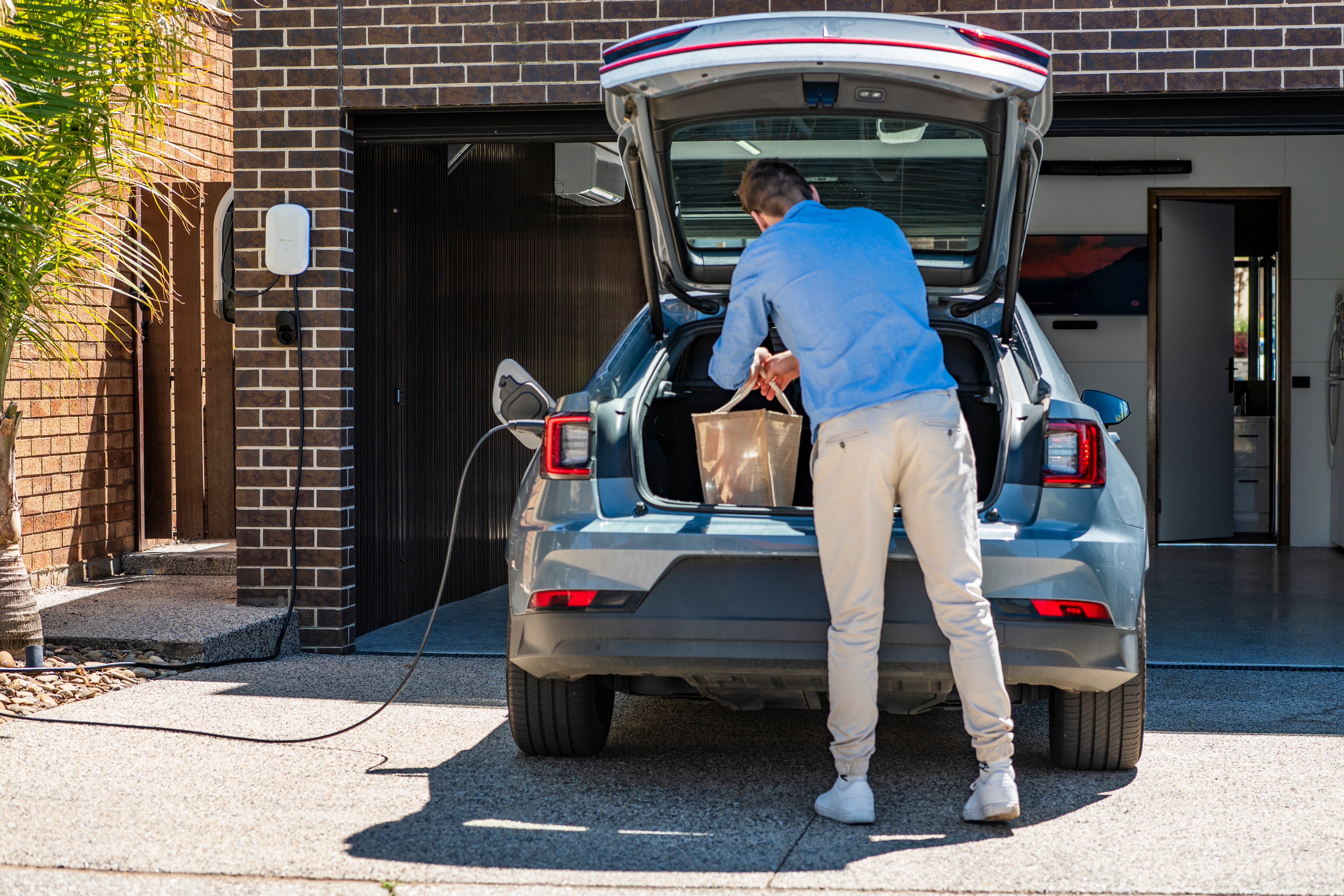 Rippleon level 2 EV charger homepage Featured in#2